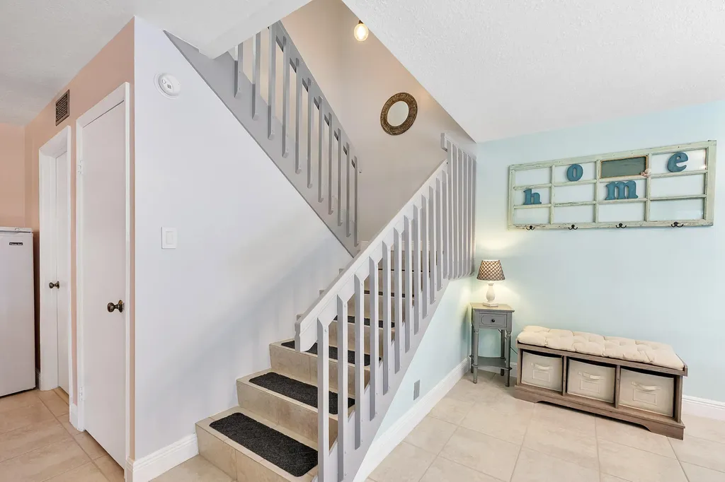 1426 SW 110th Way Davie FL 33324