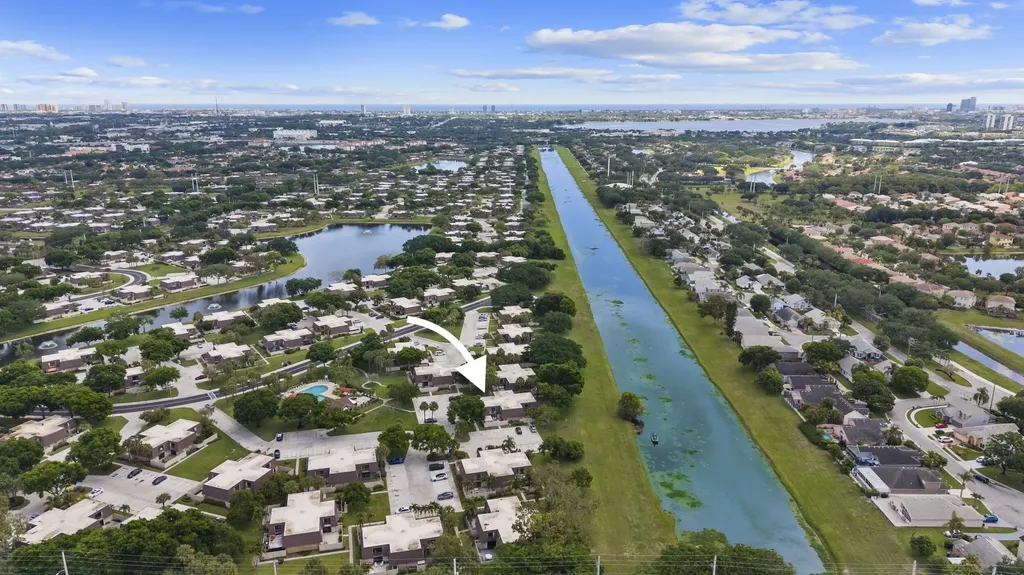 7707 77th Way West Palm Beach FL 33407