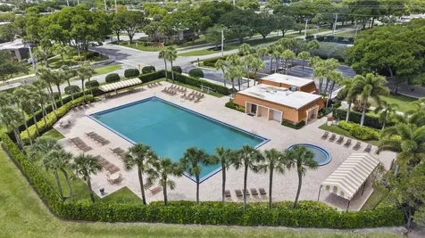 7707 77th Way West Palm Beach FL 33407