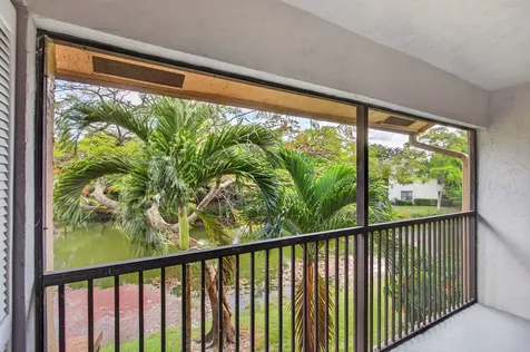 3713 Cocoplum Circle Coconut Creek FL 33063