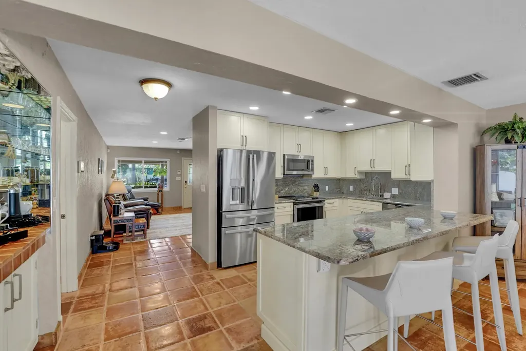 1066 SW 27th Place Boynton Beach FL 33426