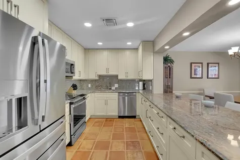 1066 SW 27th Place Boynton Beach FL 33426
