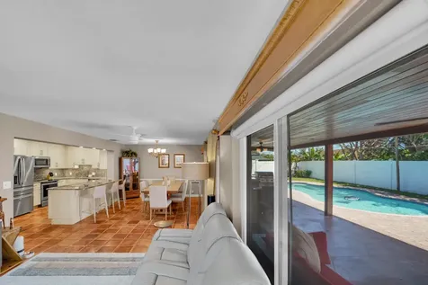 1066 SW 27th Place Boynton Beach FL 33426