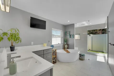 1066 SW 27th Place Boynton Beach FL 33426