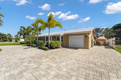 1066 SW 27th Place Boynton Beach FL 33426