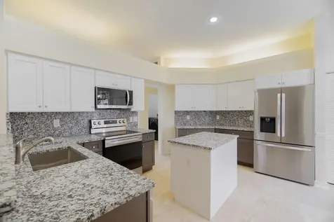 1070 Sweet Briar Place Wellington FL 33414