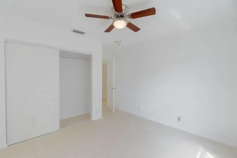 1070 Sweet Briar Place Wellington FL 33414