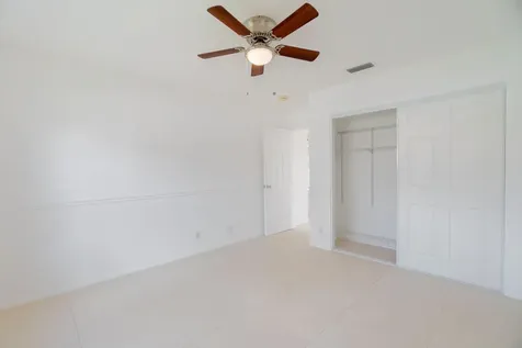 1070 Sweet Briar Place Wellington FL 33414