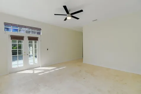 1070 Sweet Briar Place Wellington FL 33414