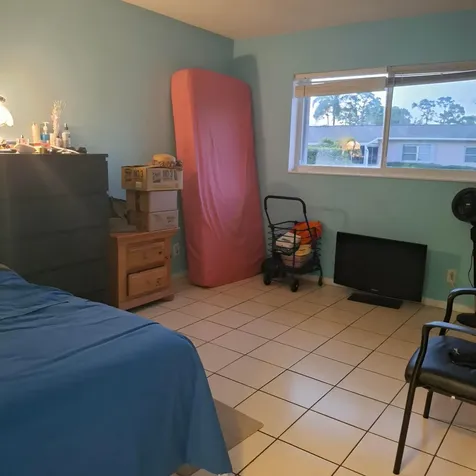 2569 Dudley Drive W West Palm Beach FL 33415