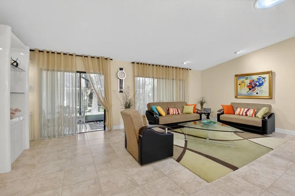 10911 Lake Front Place Boca Raton FL 33498