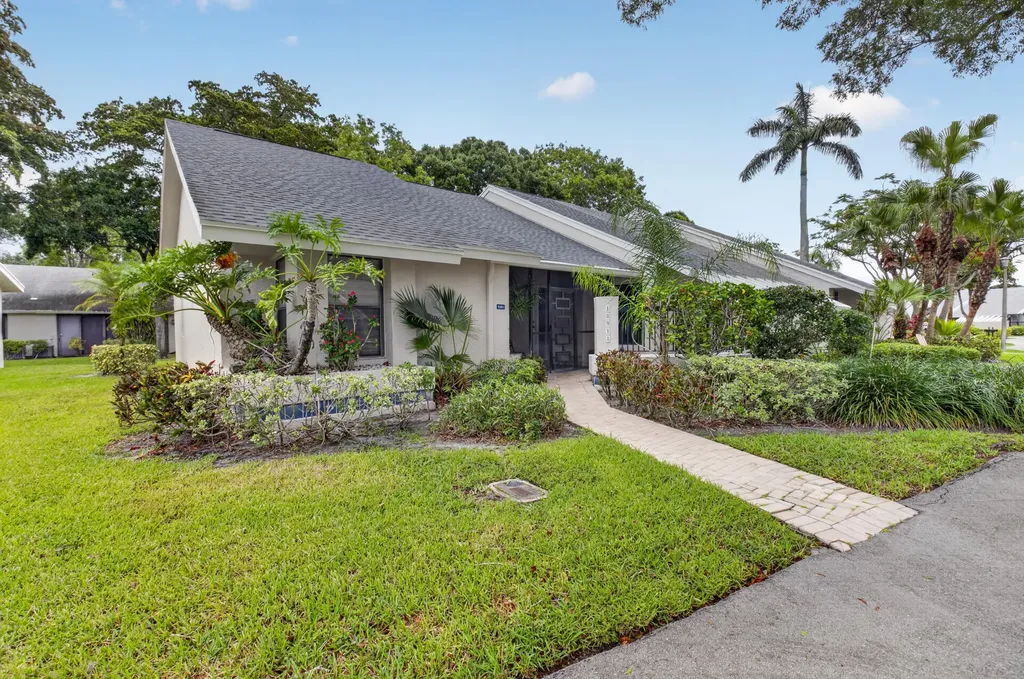 10911 Lake Front Place Boca Raton FL 33498