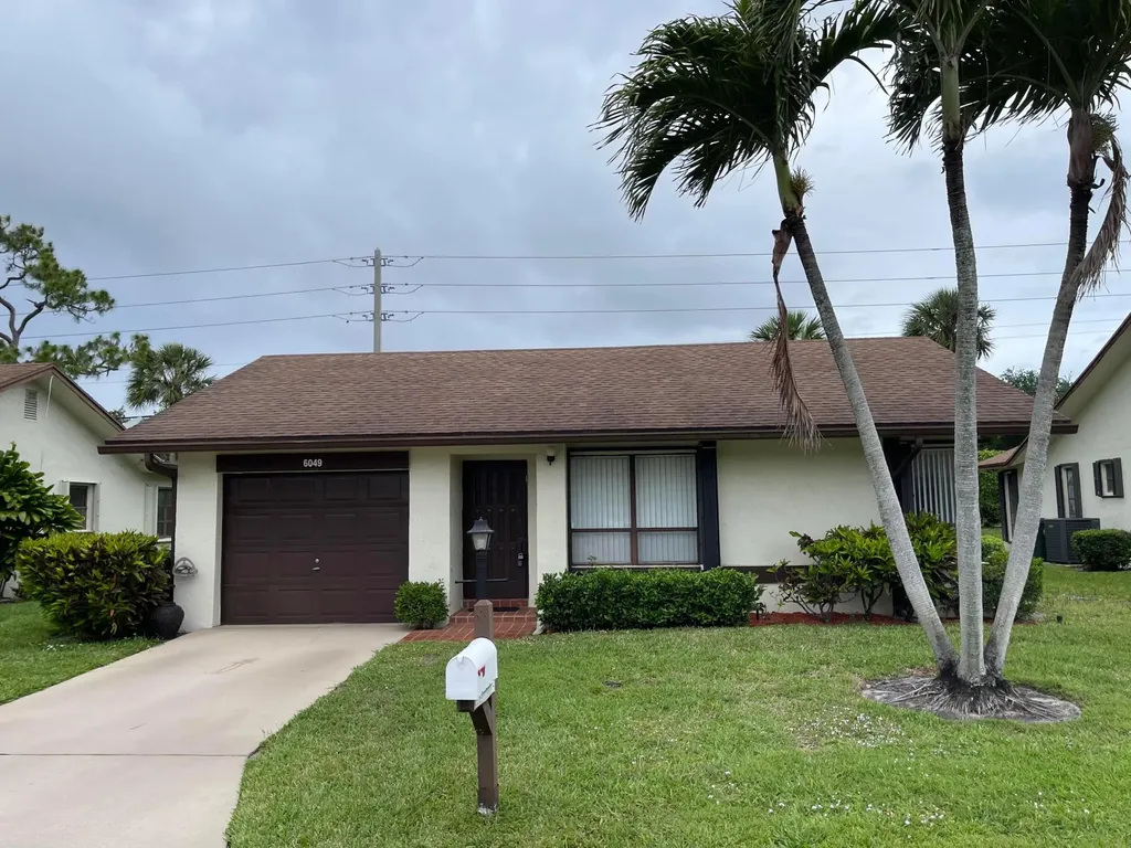 6049 Olivewood Circle Greenacres FL 33463