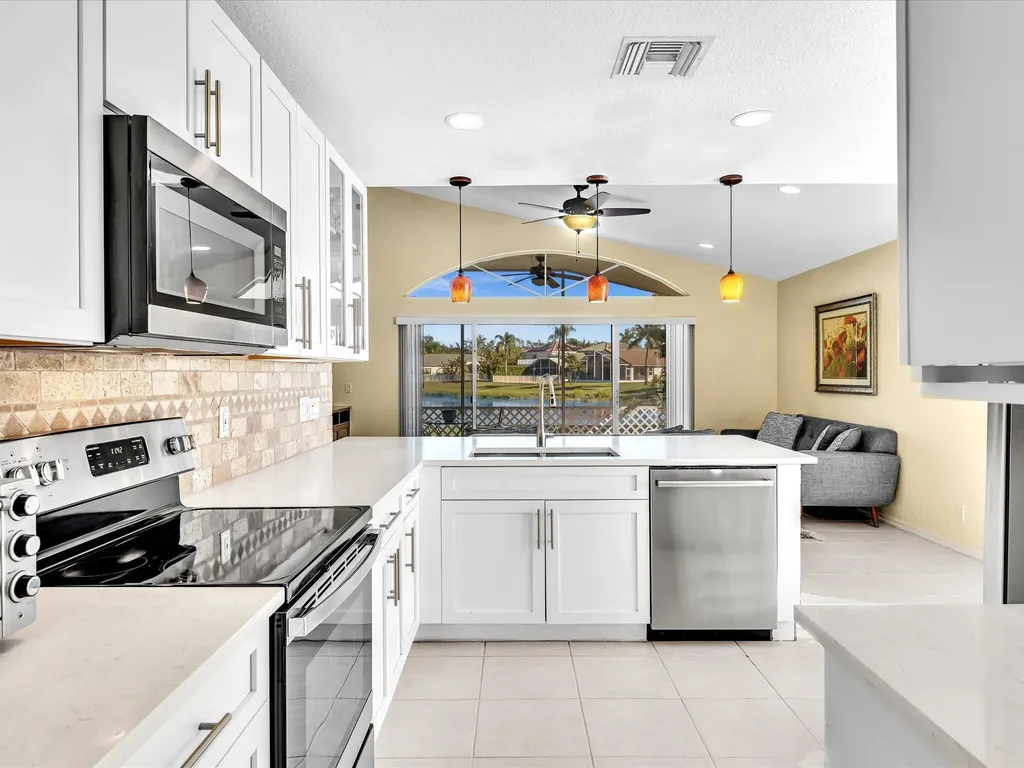 4194 Bluff Harbor Way Wellington FL 33449