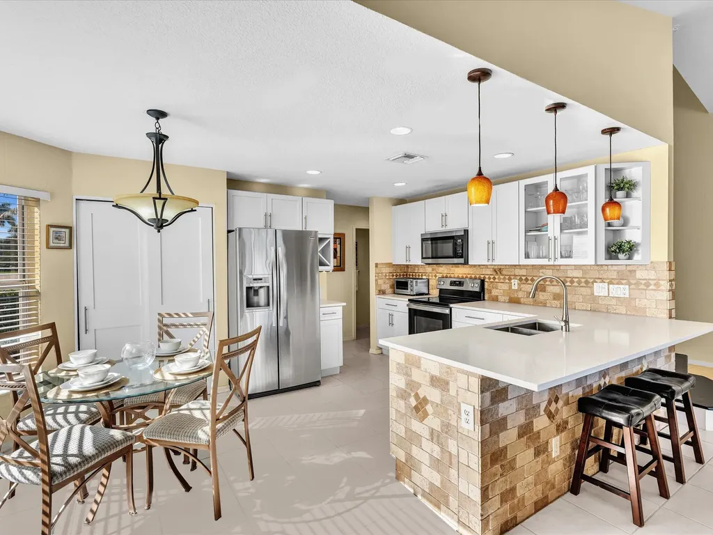 4194 Bluff Harbor Way Wellington FL 33449