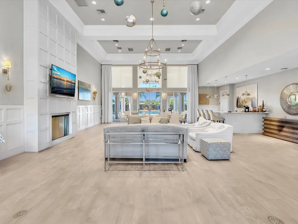 4194 Bluff Harbor Way Wellington FL 33449