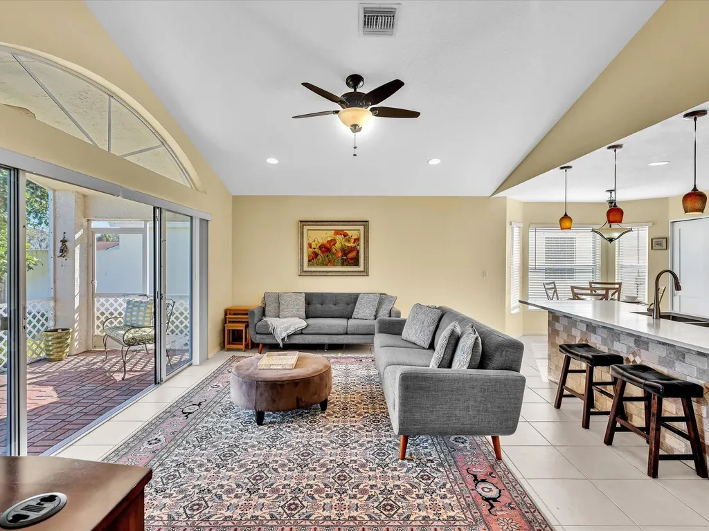4194 Bluff Harbor Way Wellington FL 33449