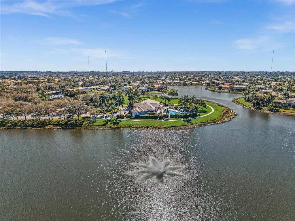 4194 Bluff Harbor Way Wellington FL 33449