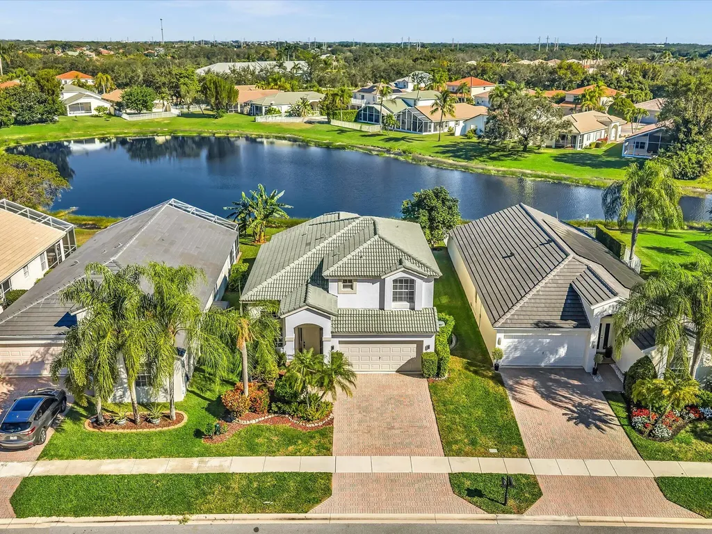 4194 Bluff Harbor Way Wellington FL 33449