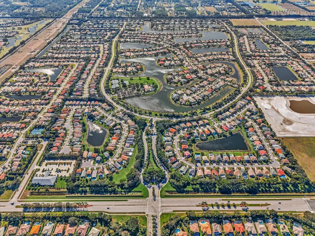 4194 Bluff Harbor Way Wellington FL 33449