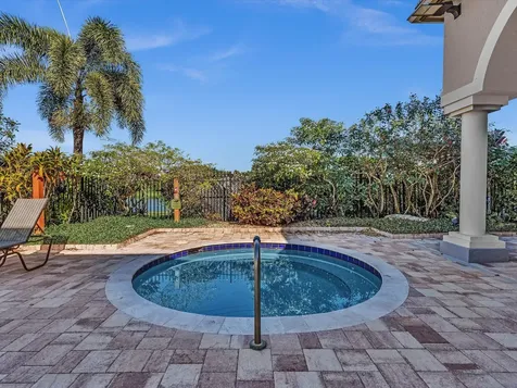 4194 Bluff Harbor Way Wellington FL 33449