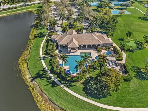 4194 Bluff Harbor Way Wellington FL 33449