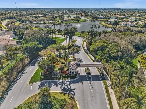 4194 Bluff Harbor Way Wellington FL 33449