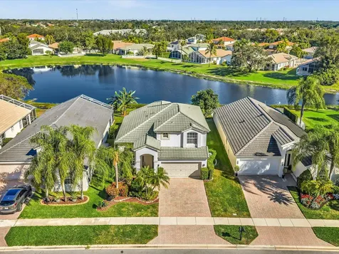 4194 Bluff Harbor Way Wellington FL 33449