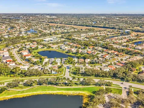 4194 Bluff Harbor Way Wellington FL 33449