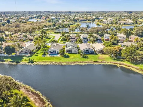 4194 Bluff Harbor Way Wellington FL 33449