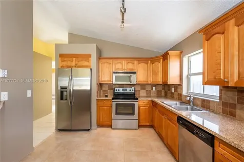 6222 Flores Del Mar Margate FL 33063
