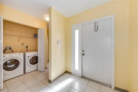 6222 Flores Del Mar Margate FL 33063