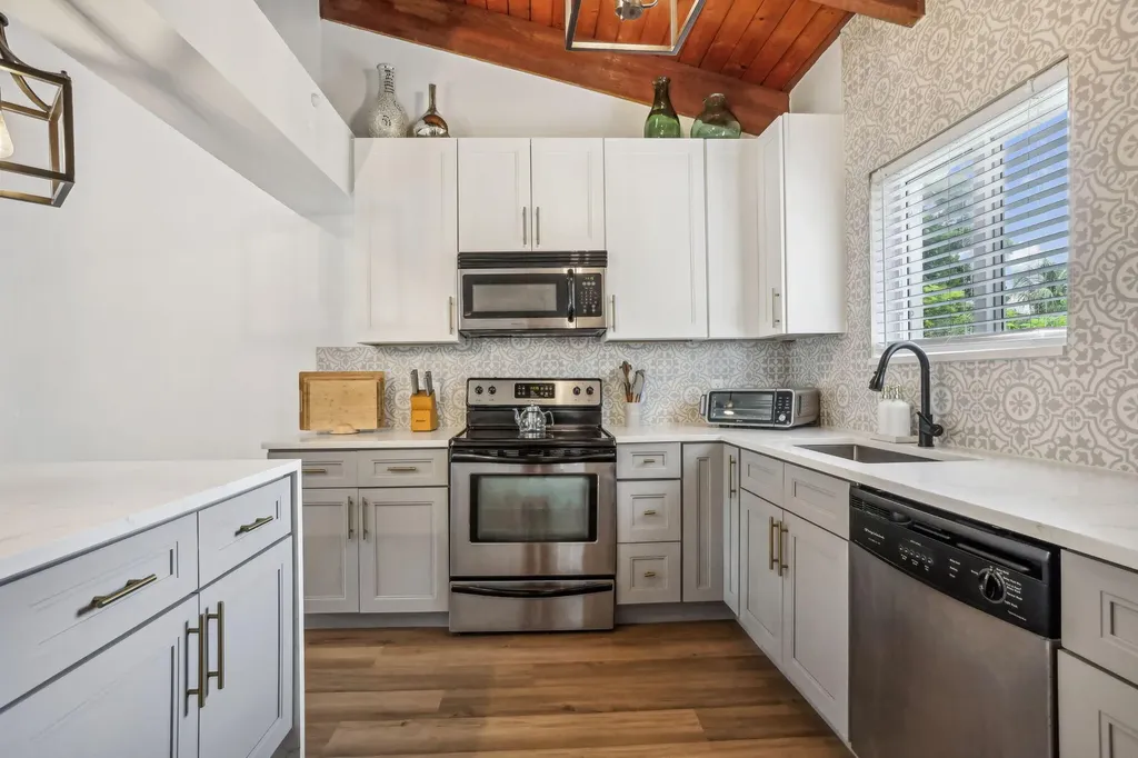 2541 Southridge Road Delray Beach FL 33444