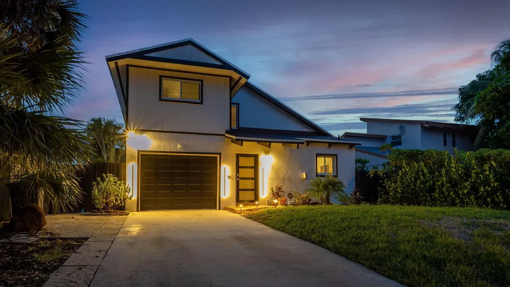 2541 Southridge Road Delray Beach FL 33444