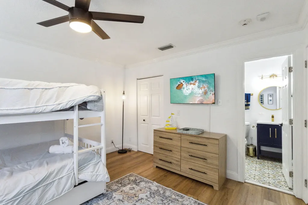 2541 Southridge Road Delray Beach FL 33444