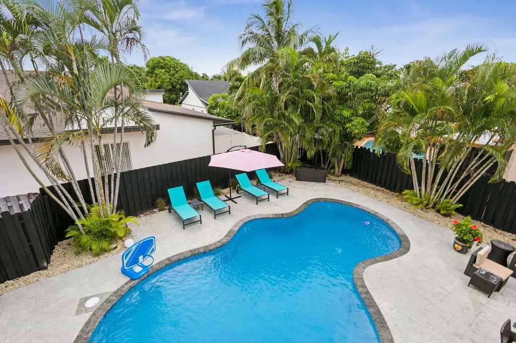 2541 Southridge Road Delray Beach FL 33444