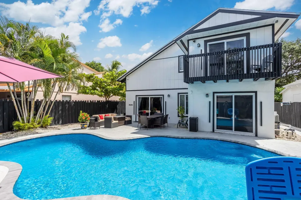 2541 Southridge Road Delray Beach FL 33444