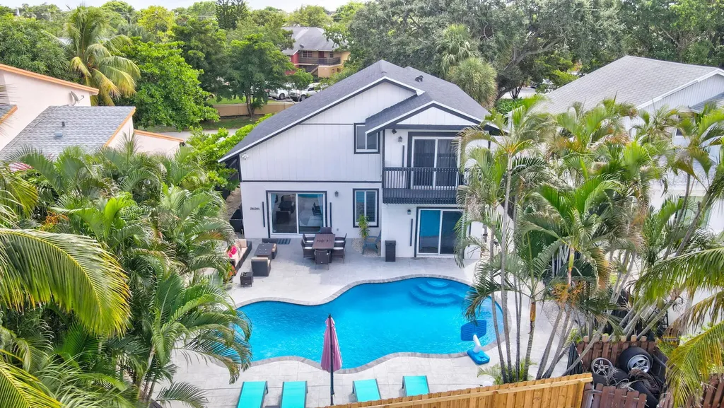 2541 Southridge Road Delray Beach FL 33444