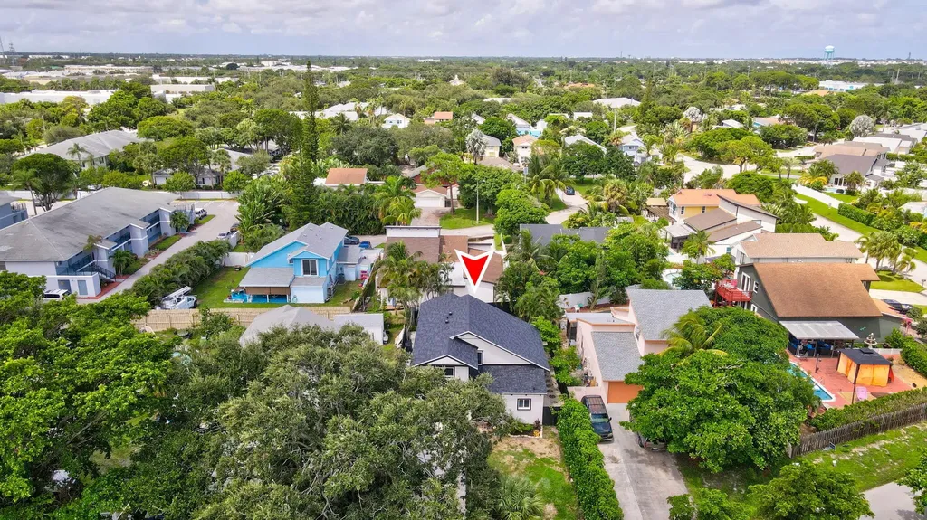 2541 Southridge Road Delray Beach FL 33444
