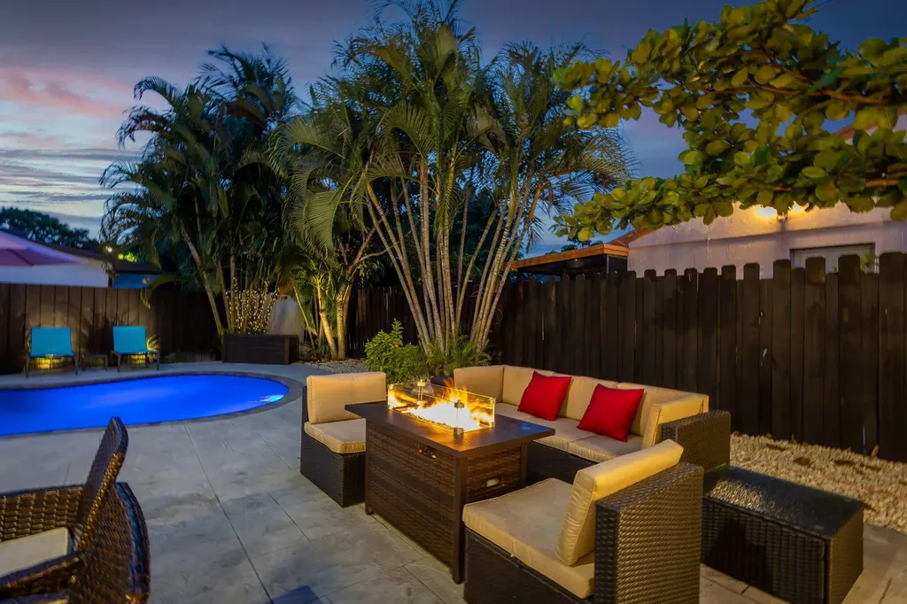 2541 Southridge Road Delray Beach FL 33444