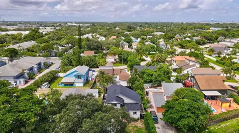 2541 Southridge Road Delray Beach FL 33444