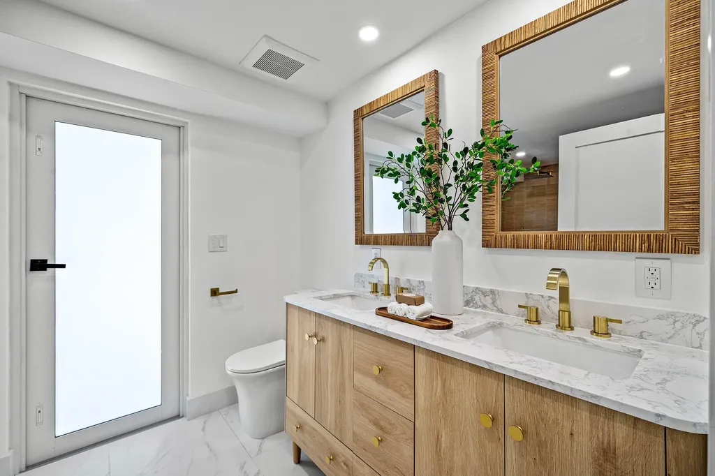 833 SW 5th Street Boca Raton FL 33486