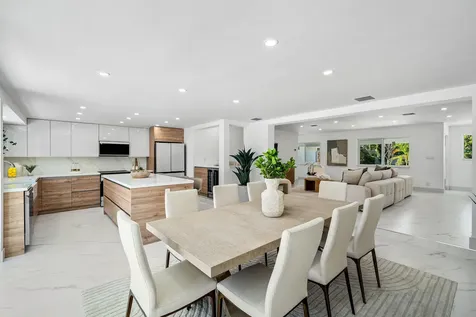 833 SW 5th Street Boca Raton FL 33486
