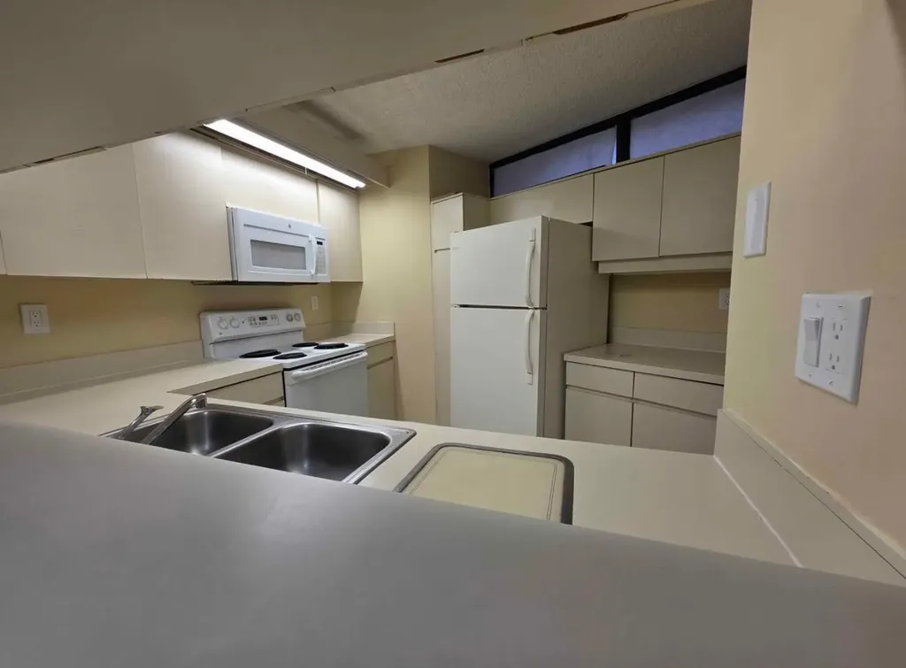 3928 Victoria Drive West Palm Beach FL 33406