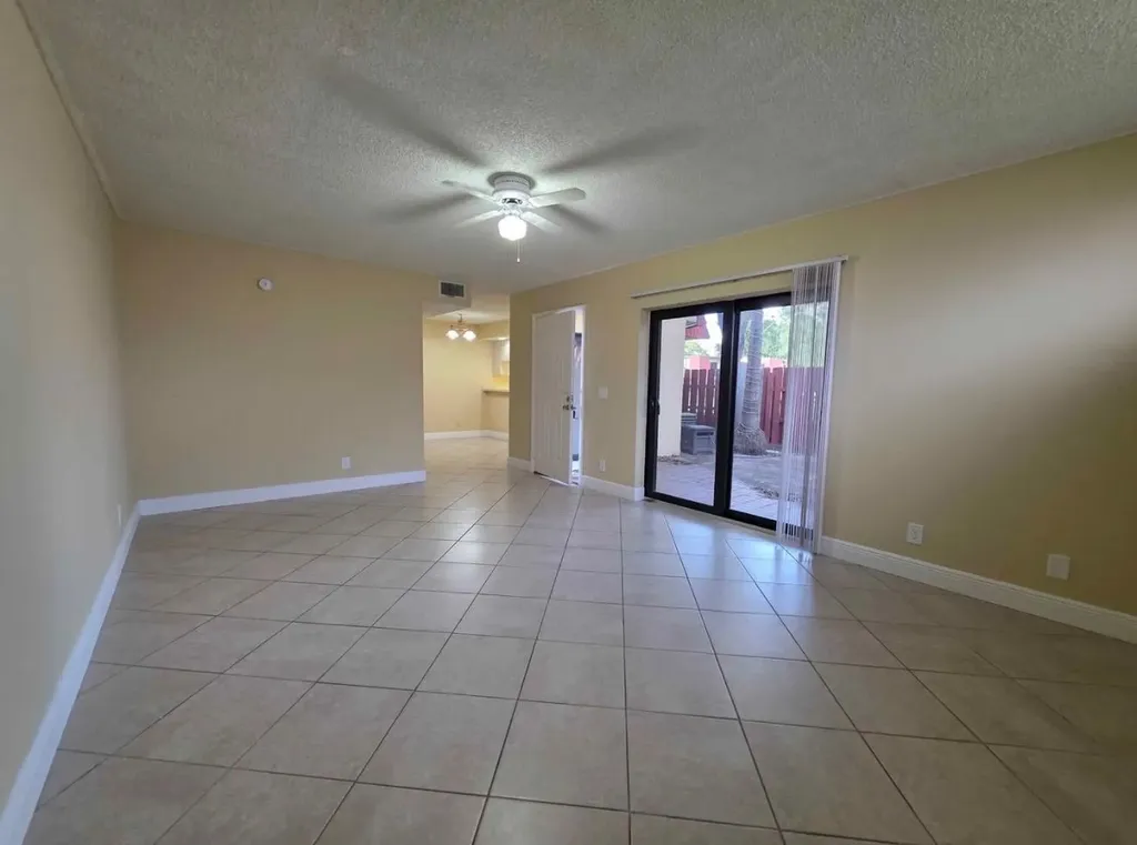 3928 Victoria Drive West Palm Beach FL 33406