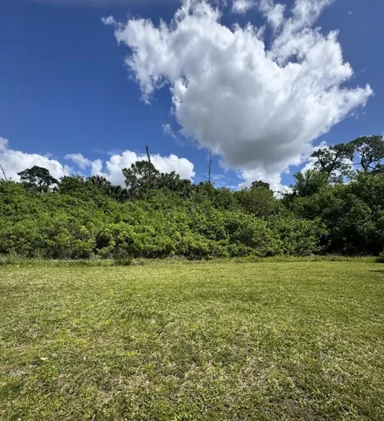 15146 Aguila Avenue Fort Pierce FL 34951