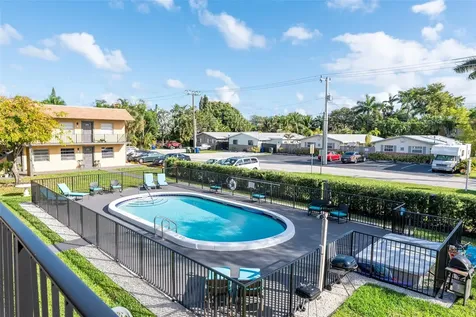 1401 NE 17th Court Fort Lauderdale FL 33305