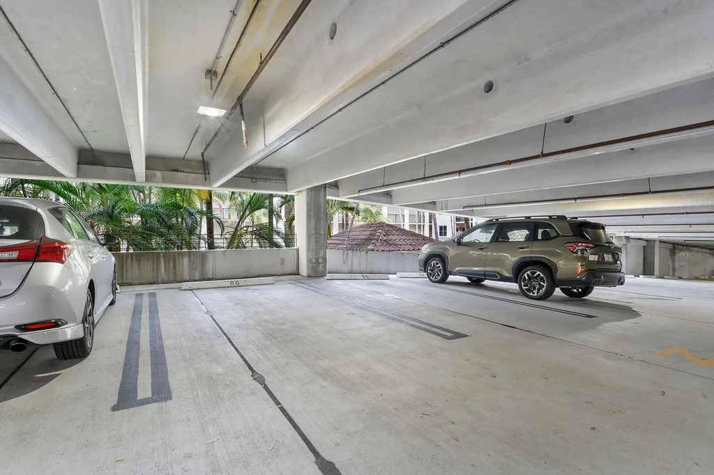 2 Renaissance Way Boynton Beach FL 33426