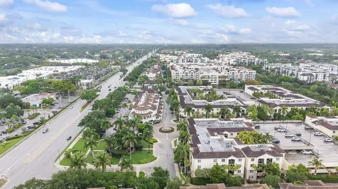 2 Renaissance Way Boynton Beach FL 33426