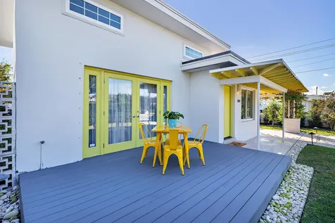 374 Maddock Street West Palm Beach FL 33405